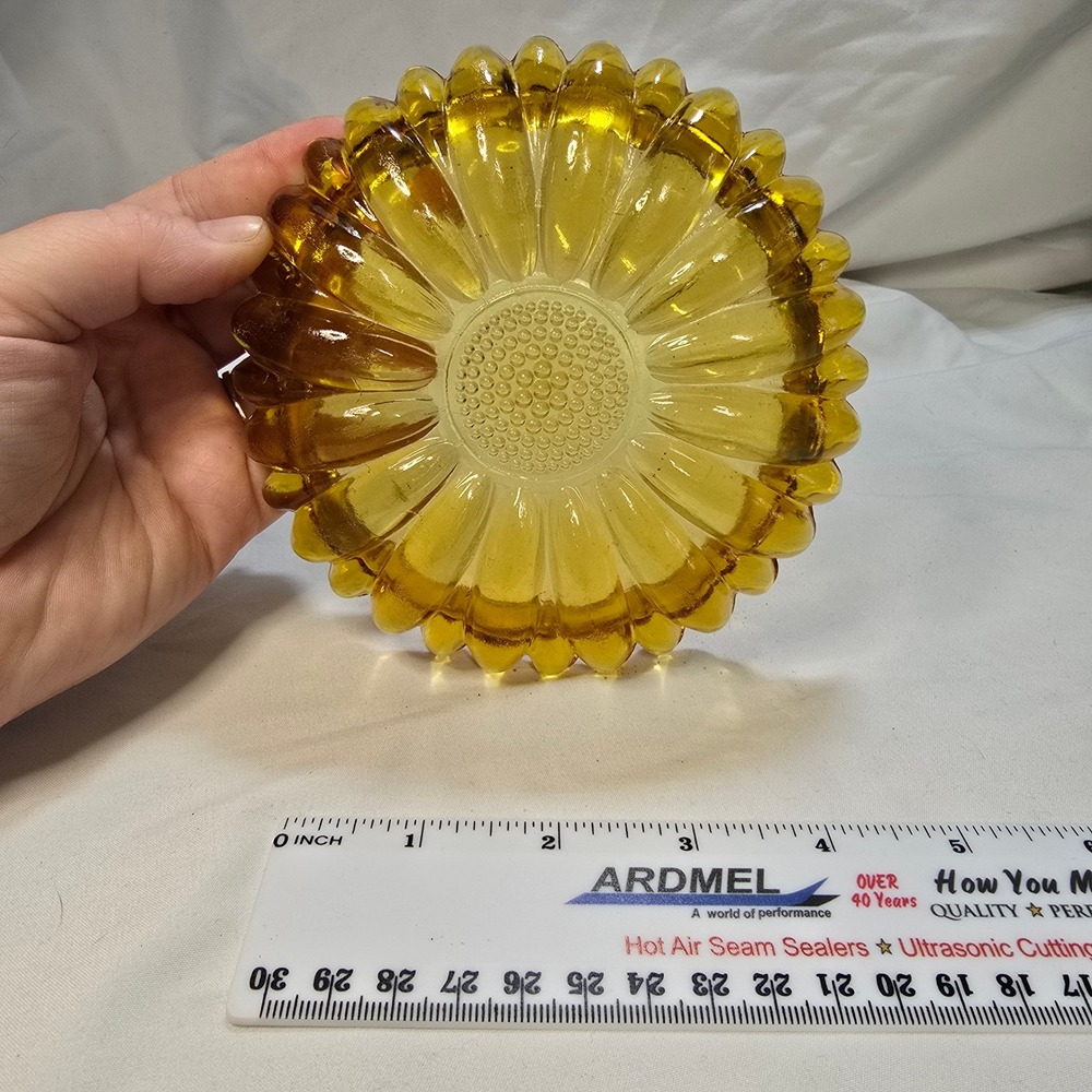 Vintage Amber Glass Sunflower Ashtray Trinket Dish Mid Century Scalloped Petal - Picture 9 of 10